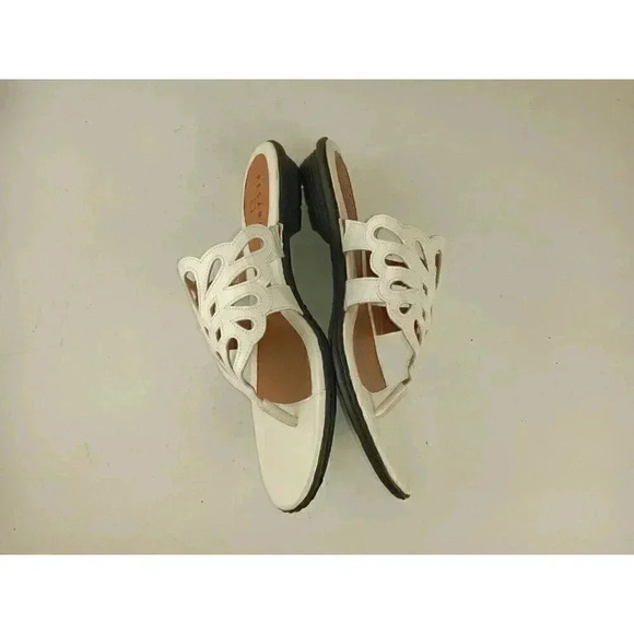 Pesaro Arnette Womens Flip Flops Sandals White Slip On Casual Size 10M - Picture 6 of 9